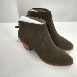 Violet & Red Olive Cupid Bootie Size 8.5